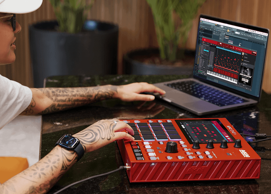 Akai MPC One connected with Ableton
